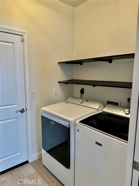 Building Photo - 655 Catala Wy