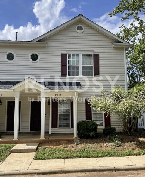 Building Photo - 9619 Littleleaf Dr