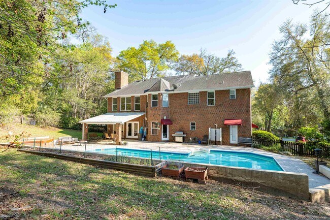 Building Photo - 491 Frank Shaw Rd