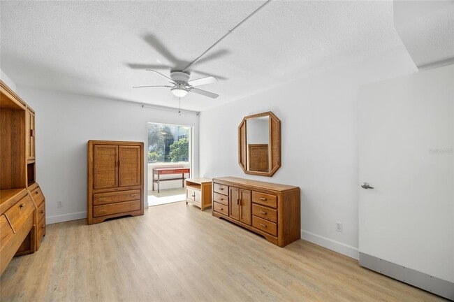 Building Photo - 9950 47th Ave N