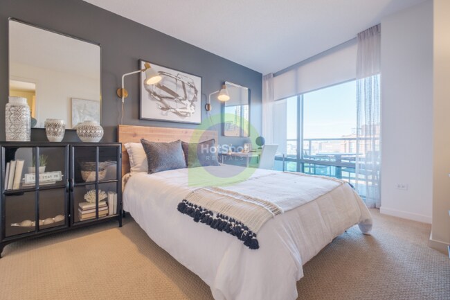 Building Photo - 507 N Kingsbury St