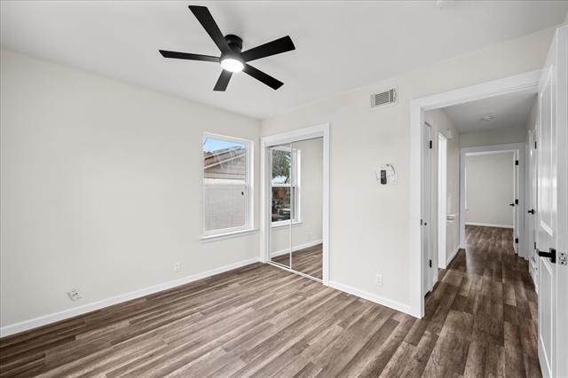 Building Photo - 3528 Hilton Dr