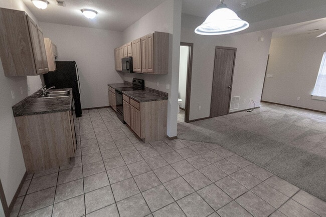 Building Photo - 1637 Citadel Dr