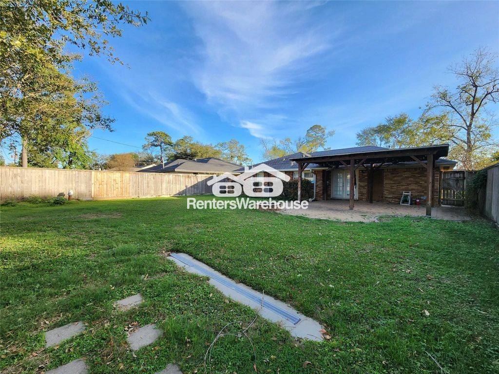 Building Photo - 6418 Woodbrook Ln