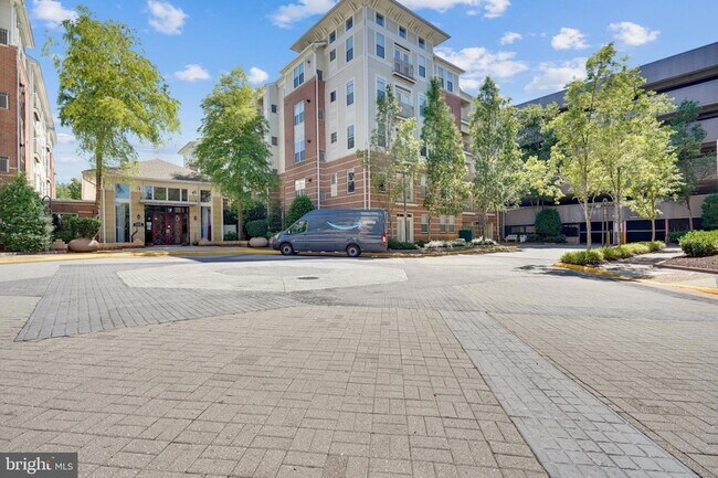 Building Photo - 9486 Virginia Center Blvd
