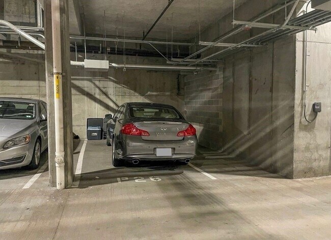 Building Photo - 1973 Dorchester Ave