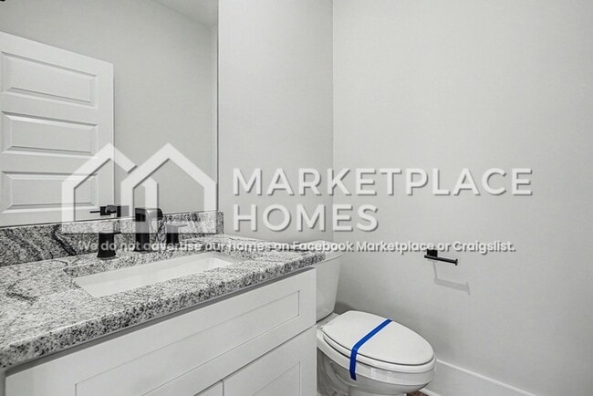 Building Photo - 556 Kingwood Ln