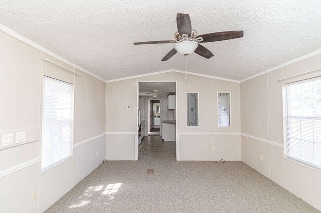 Building Photo - *Great Location!* 2 Bedroom | 2 Bathroom Singlewide in Goldsboro *Lawn Care Included!*