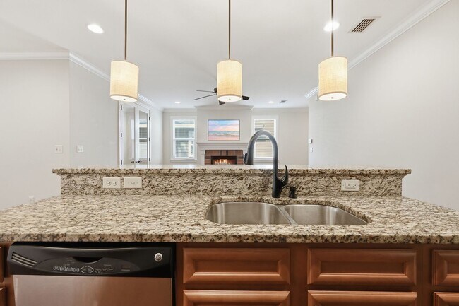 Building Photo - 4256 Skipjack Cove