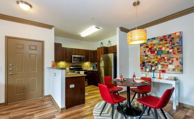 Building Photo - 2 bedroom in Kemah TX 77565