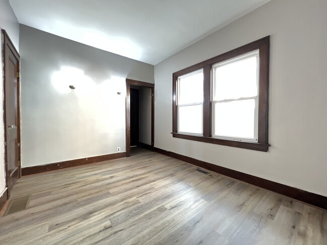 Building Photo - 2501 Central Ave