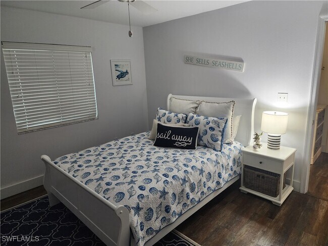 Building Photo - 220 Timber Lake Cir