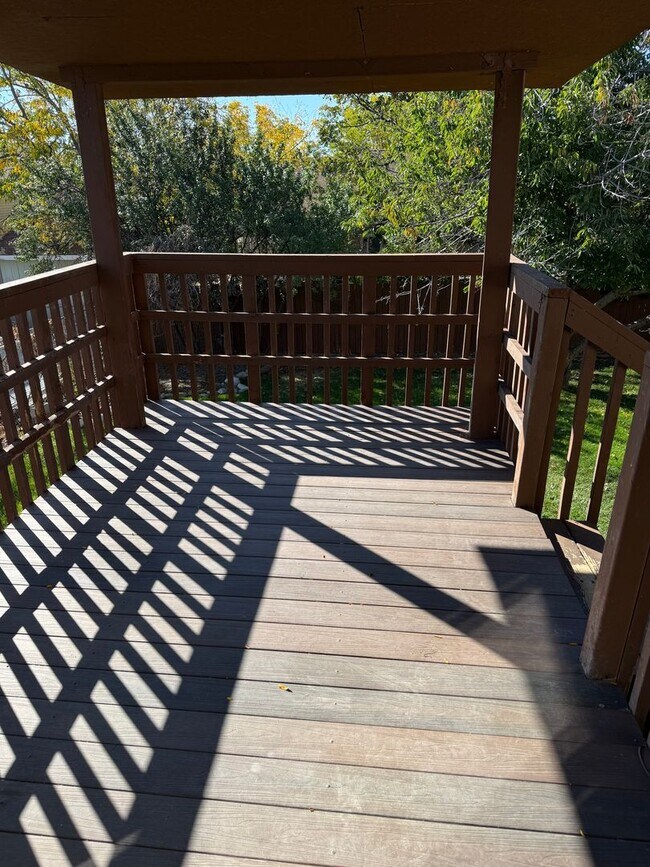 Building Photo - Beautiful 4-Bedroom, 2-Bath Home with Classic Layout and Large Yard