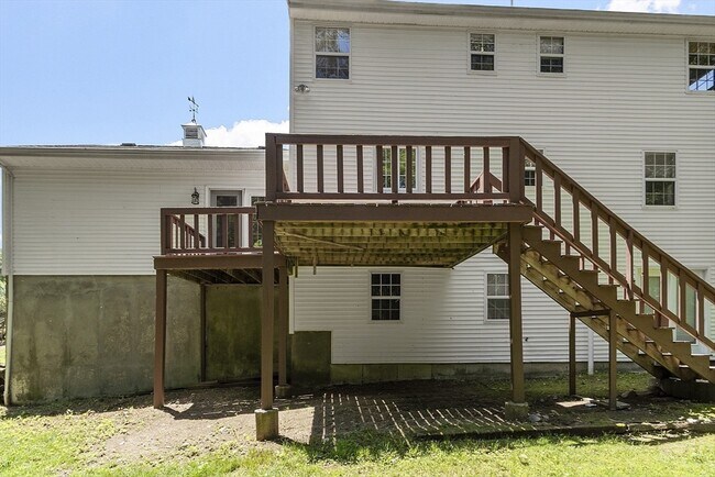 Building Photo - 34 Hall Rd