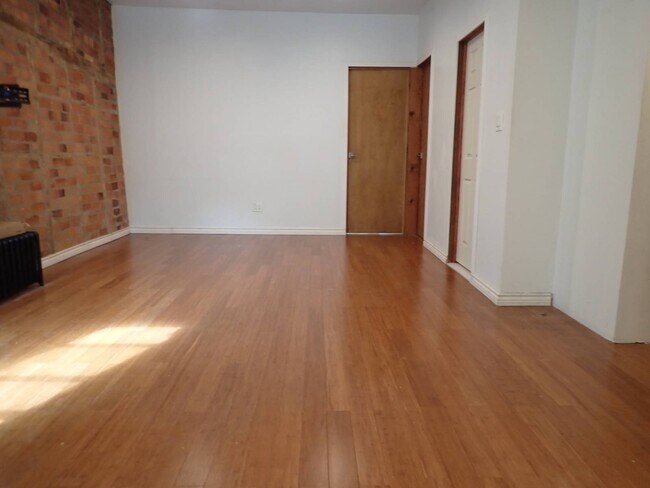 Building Photo - 89 Clermont Ave