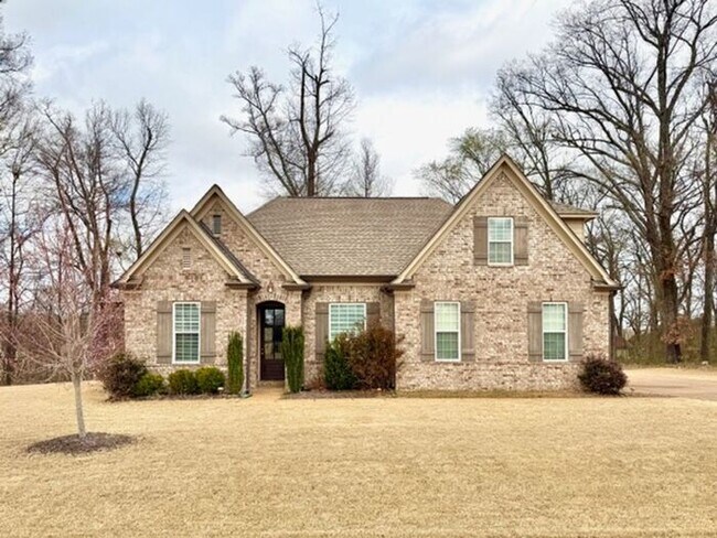 Building Photo - Now Leasing! Beautiful Home in Olive Branch.