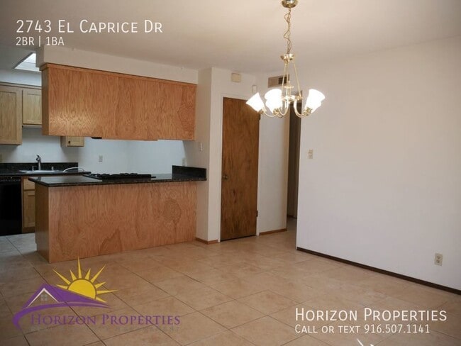 Building Photo - 2743 El Caprice Dr