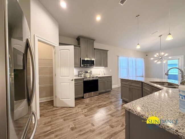 Building Photo - 2510 Tree Feather Ct