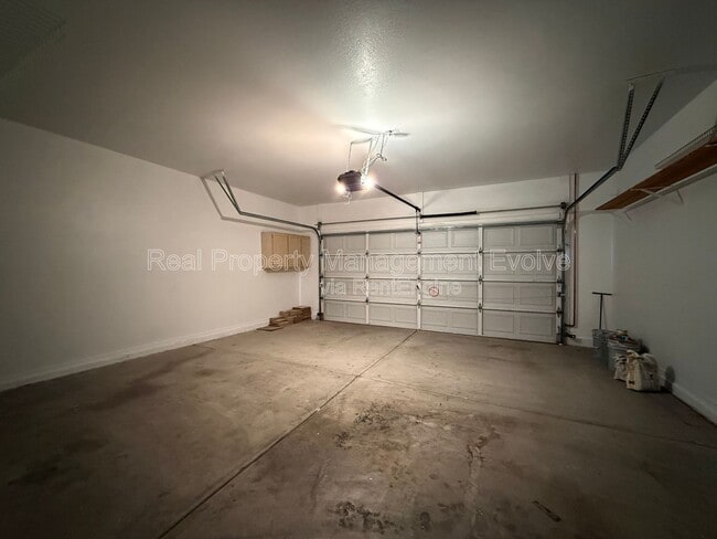 Building Photo - 4721 E Bighorn Ave