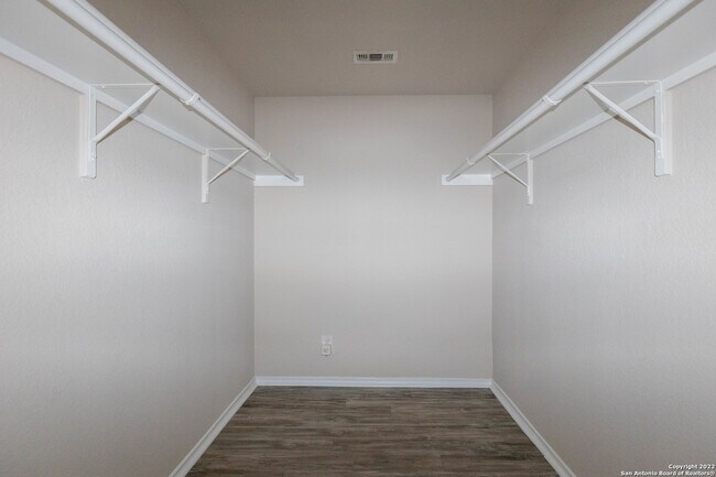 Building Photo - 2319 Salmon Creek