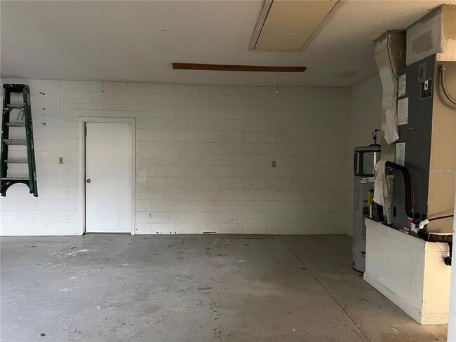Building Photo - 1201 Wolverine Trail