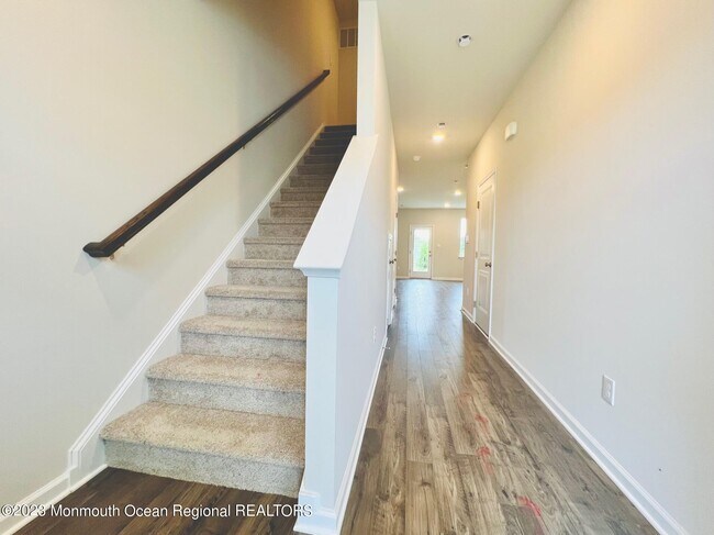 Building Photo - 38 Nelsons Way