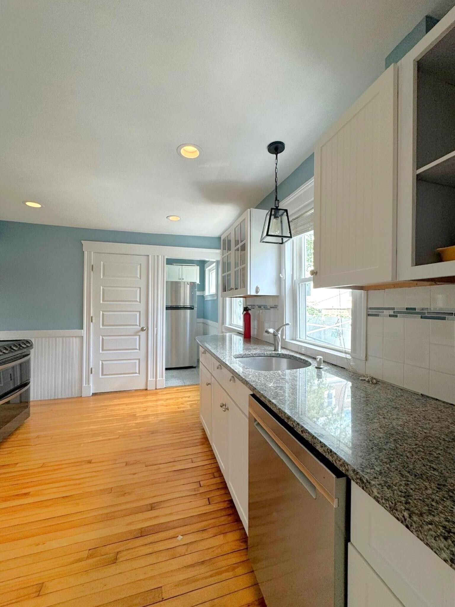 Building Photo - 9 Gordon St