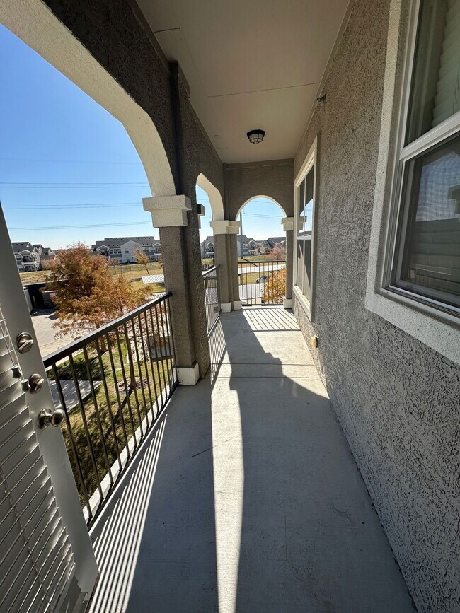 Building Photo - 27040 U.S. 380 Apt #133, Aubrey, TX 76227 - 1 BR 1 BA condo