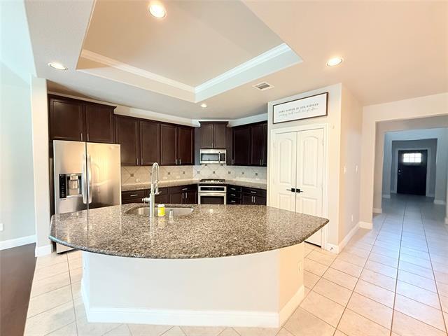 Building Photo - 5713 Zinnia Dr