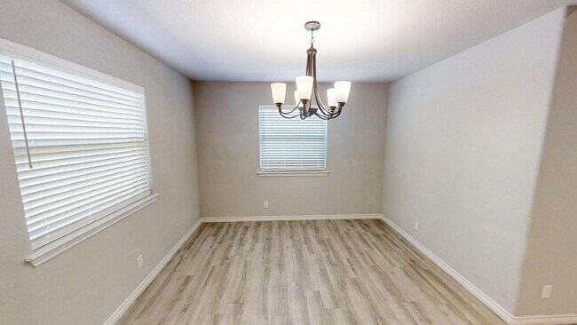 Building Photo - 904 Clanton Cove