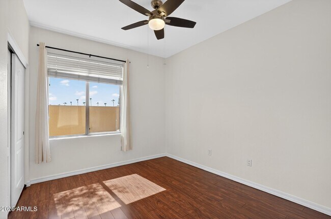 Building Photo - 7887 N 16th St