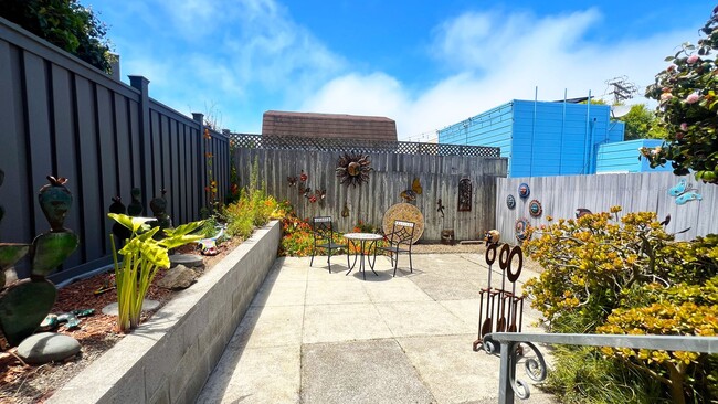Building Photo - 29 Ramsell St