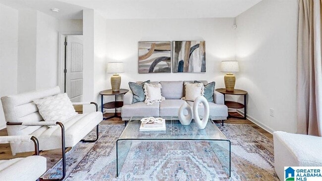 Building Photo - 5586 Post Oak Trl