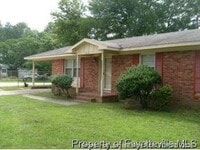 Building Photo - 4912 Rosehill Rd