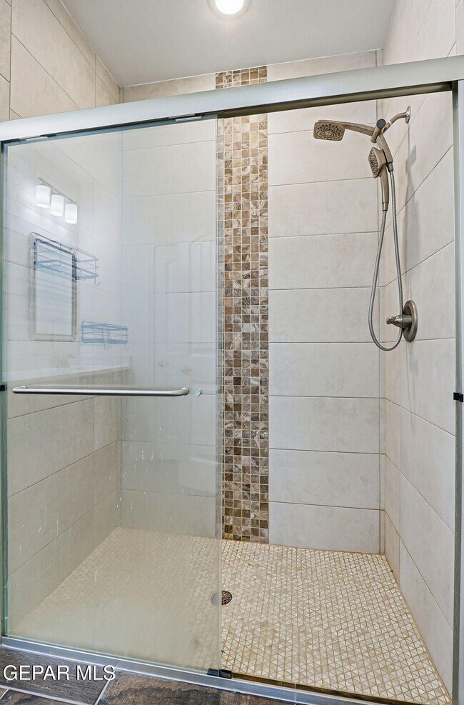 Building Photo - 14804 John McNeely Ave