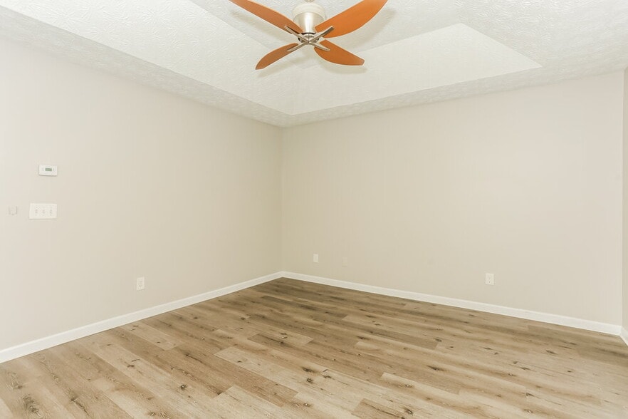 Building Photo - 3830 Riverside Pkwy