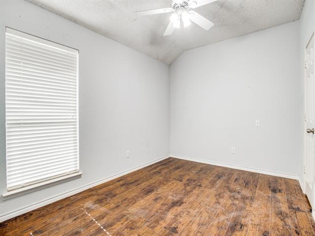 Building Photo - 4806 Highlands Dr