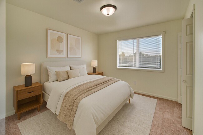 Building Photo - Phoenix Ridge