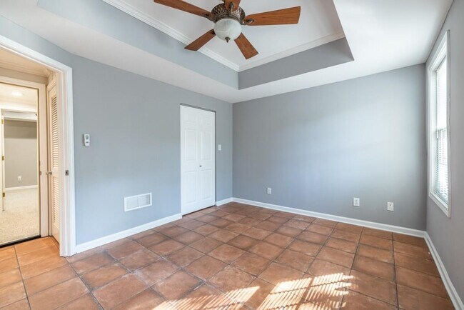 Building Photo - 1759 Regency Park Walk