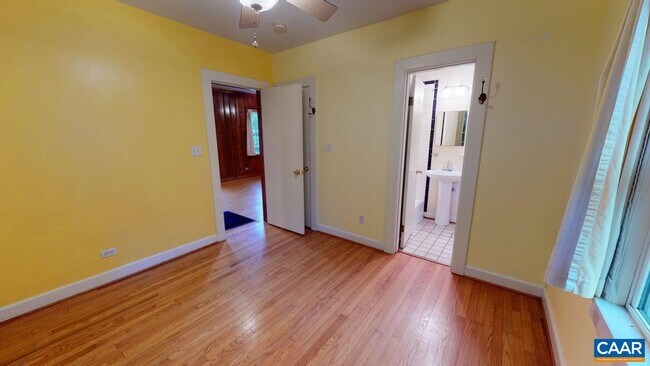 Building Photo - 609 Wine Cellar Cir