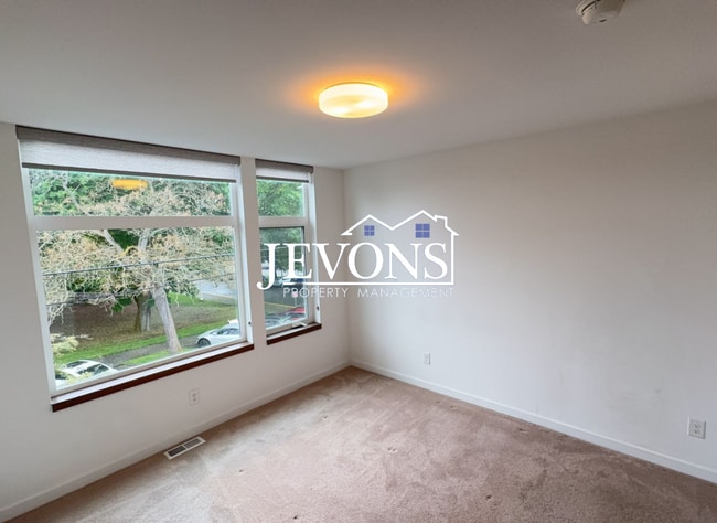 Building Photo - Coming soon - 3 Bedroom, 2.5 Bathroom 3-Story Townhouse Across From Adams Elementary School