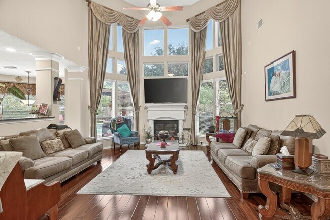 Building Photo - 6003 Dover Creek Ln