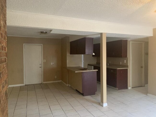 Building Photo - 513 Marshall, Apt. B, Jonesboro, AR