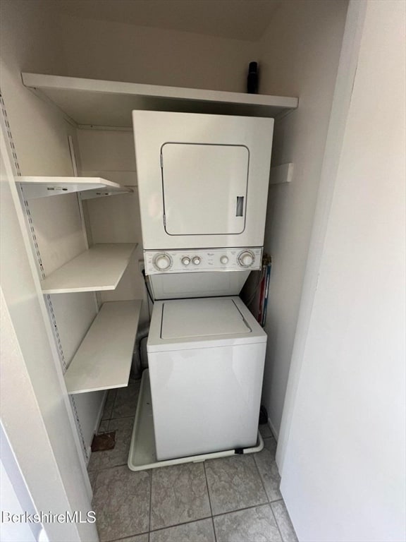 Building Photo - 1 Rolling Hills