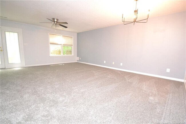 Building Photo - 308 Black Bird Ct