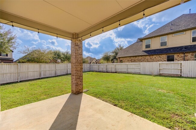 Building Photo - 6730 Sotoria Ln