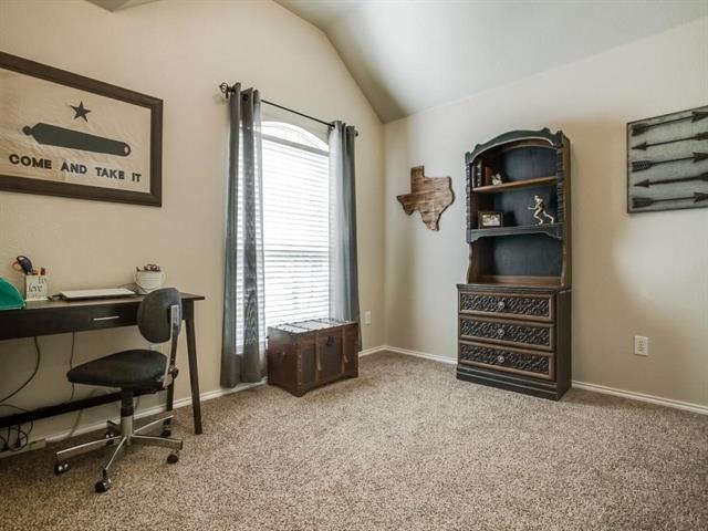 Building Photo - 1701 Heron Dr
