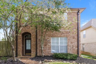 Building Photo - 1372 Broadstone Ct