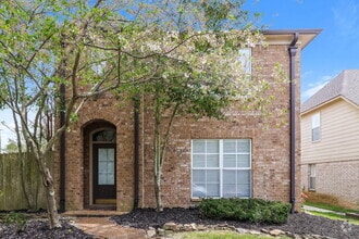 Building Photo - 1372 Broadstone Ct