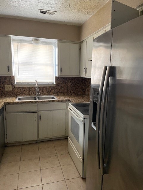 Building Photo - 12319 W Village Dr